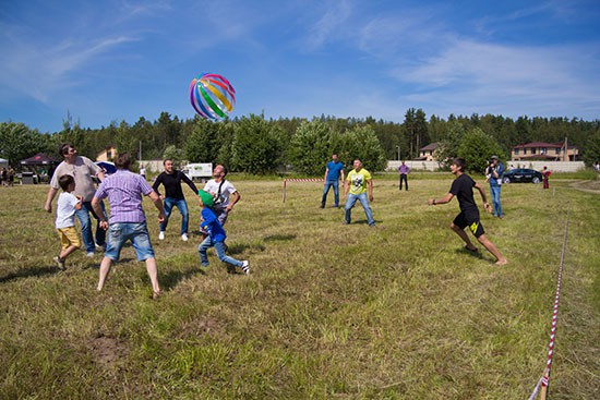 Пчела Вероника на празднике &laquo;День Ивана Купалы&raquo;